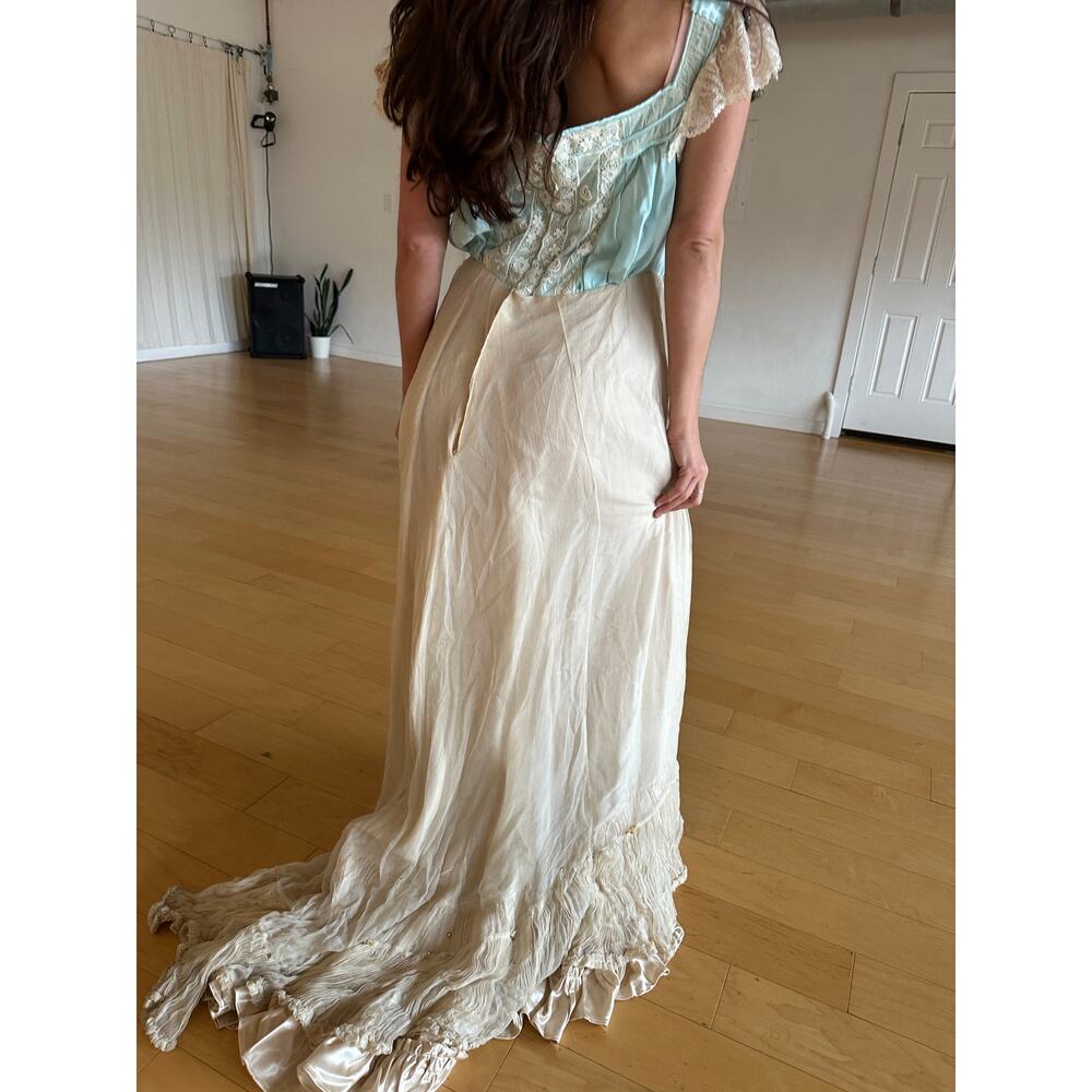 Women's Large Gown Aqua Ecru Silk Ball Gown Star Fish Rhinestone Ornaments 1905 - Picture 4 of 6